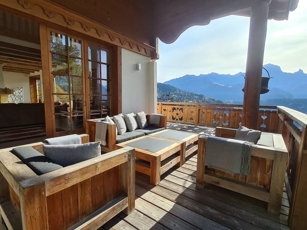 Une Ode à la sérénité, luxueux & spacieux chalet avec vue panorami 5