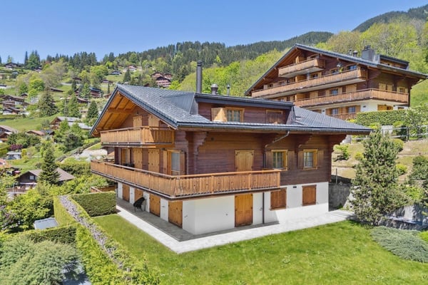 Chalet d'exception de 15 pièces, ascenseur et vue panoramique! 2