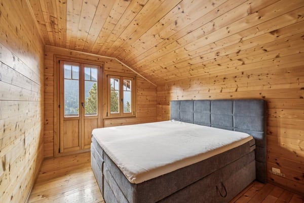 Spacieux chalet de 4 appartements avec vue spectaculaire et grand jard 10