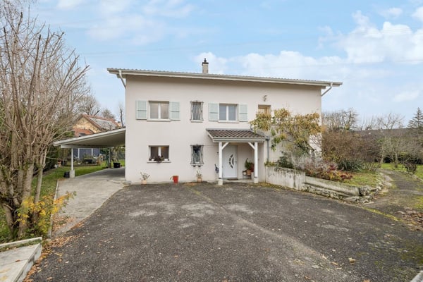 SUPERBE VILLA INDIVIDUELLE QUARTIER CALME DE VILLAS 1