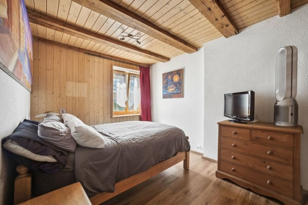 Ferme du XVIIe siècle rénovée au coeur de la Vallée de Joux 10