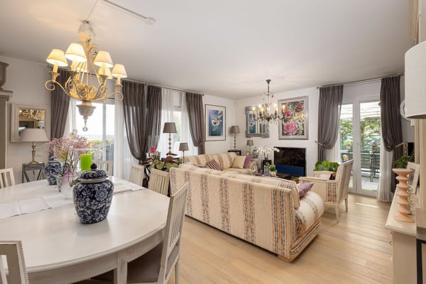 ELEGANT APPARTEMENT GRAND JARDIN,GRANDE TERRASSE VUE ALPES ET LAC 4