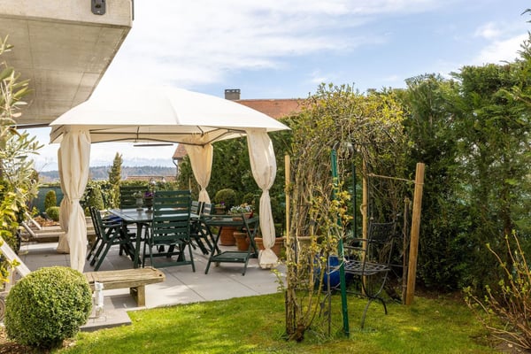 Superbe appartement grand jardin, grande terrasse vue lac et alpes 6
