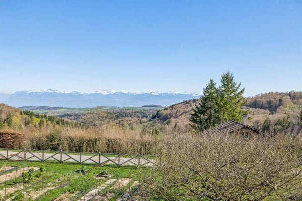 SUPERBE VILLA VUE LAC ET ALPES 6