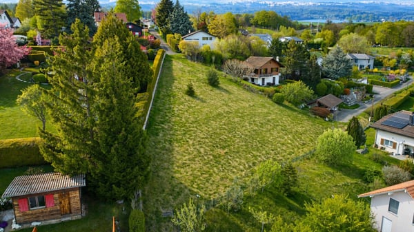 Parcelle constructible avec vue imprenable sur les Alpes ! 2