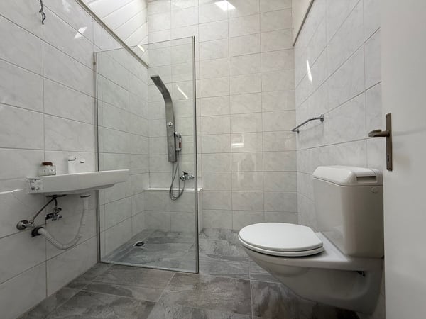 Villa familiale rénovée à Commugny avec studio d'appoint indépendant 10