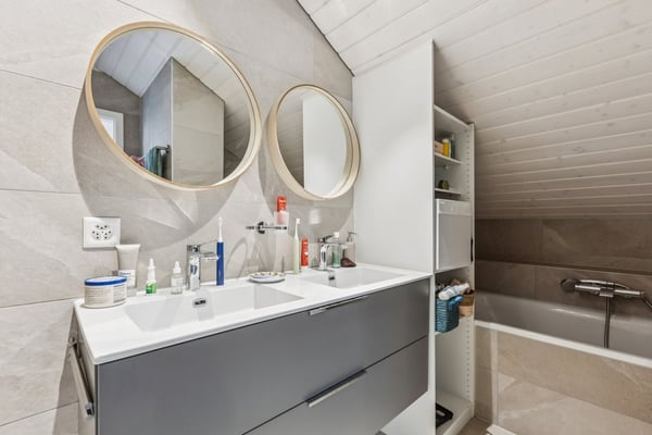 Joli duplex récent et spacieux 9
