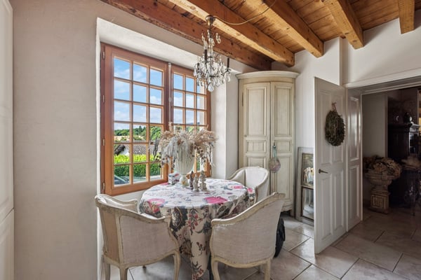 MAISON DE VILLAGE DE CARACTERE RENOVEE 7