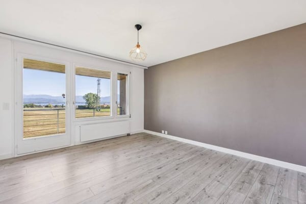 EXCLUSIVITÉ Villa d'exception avec vue lac à deux pas de l'école inte 8