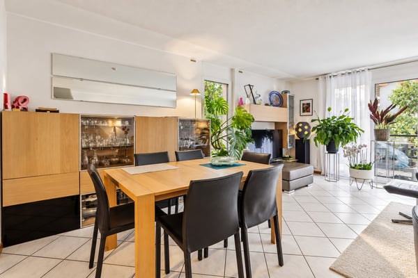 Maison jumelle en pignon avec jardin calme absolu à Chavannes-des-Bois 5