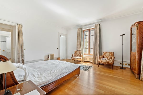 Hôtel particulier d'exception au coeur de la ville 12