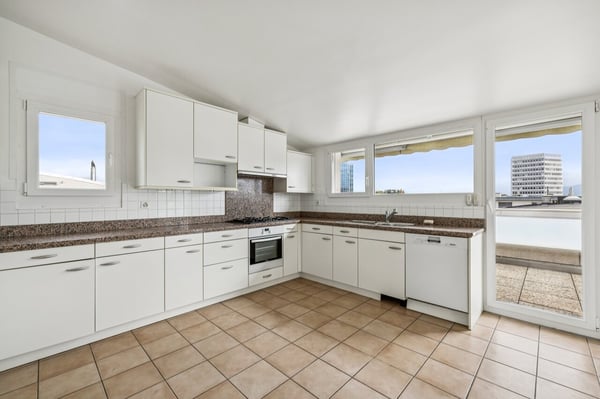 Appartement d'exception avec vue panoramique sur Genève 4