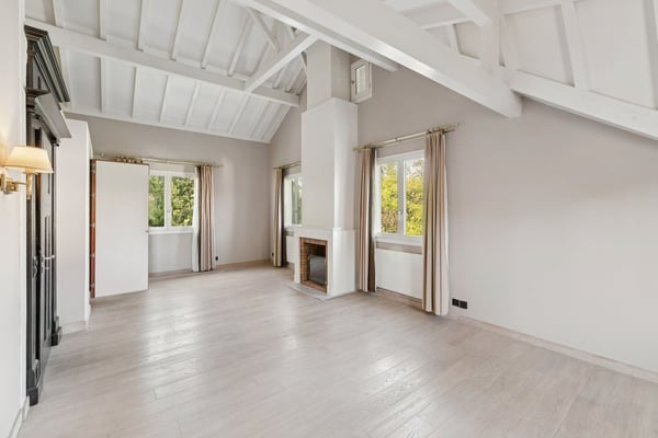 Magnifique propriété familiale rénovée au coeur de Bellevue 8
