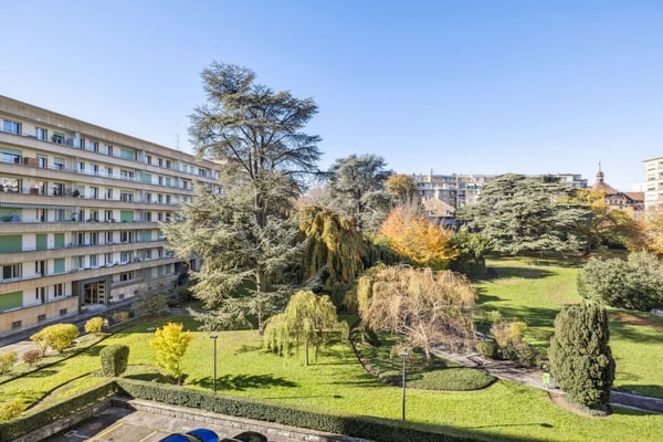 EXCLUSIVITÉ : Magnifique appartement de 6 pièces Vue Mont-Blanc et Lac 10
