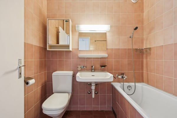 EXCLUSIVITE - Bel appartement de 5 pièces en étage élevé 7