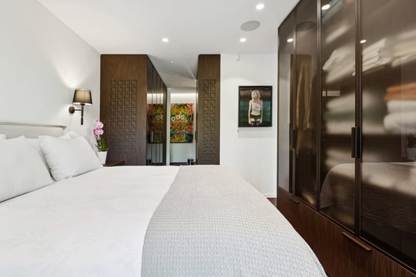 Opportunité unique - Appartement d'exception en rez-de-jardin au sein 10