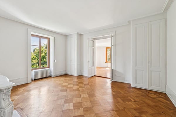 Appartement de caractère au 1er étage d'une Maison de Maître 1