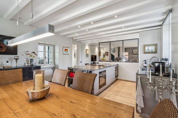 Élégante maison familiale au coeur de Satigny 4