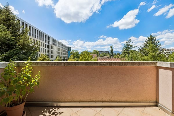 Exclusivité - Appartement 5 pièces avec ascenseur privatif 3