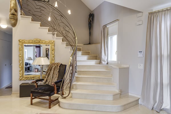 Luxueuse propriété, vue imprenable et situation unique ! 3