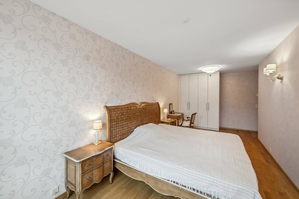 Situation unique ! A deux pas du bord du lac et au centre-ville 13