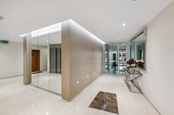 Situation unique ! A deux pas du bord du lac et au centre-ville 3