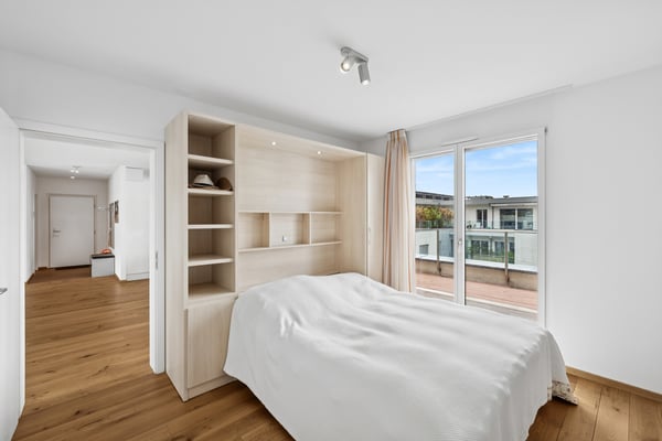 Splendide attique avec vaste terrasse et vue sur le Lac 6