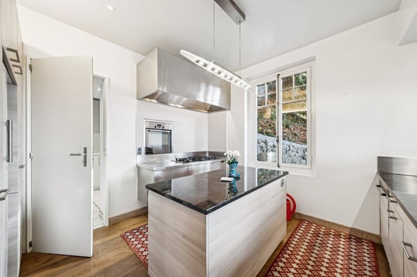 Unique, authentique Chalet, caractère incontestable et vue imprenable 7