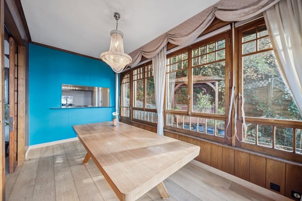 Unique, authentique Chalet, caractère incontestable et vue imprenable 6