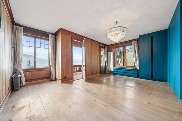 Unique, authentique Chalet, caractère incontestable et vue imprenable 12