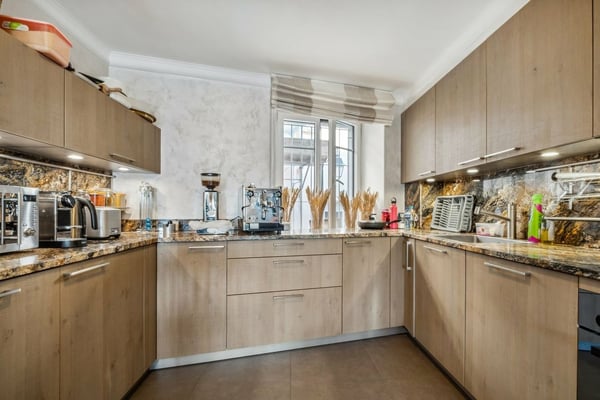 A deux pas du lac !  Luxueux appartement avec vue au coeur de Montreux 5