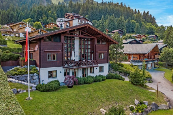 Demeure d'exception aux Portes du Soleil - élégance alpine 1