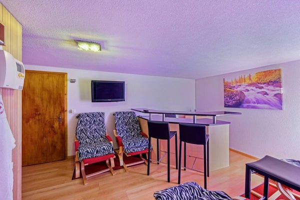 Chalet chaleureux avec sauna, vue et terrasse - Portes du Soleil 13