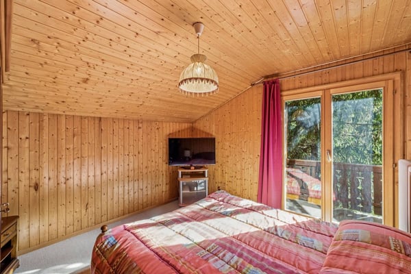 Chalet chaleureux avec sauna, vue et terrasse - Portes du Soleil 8