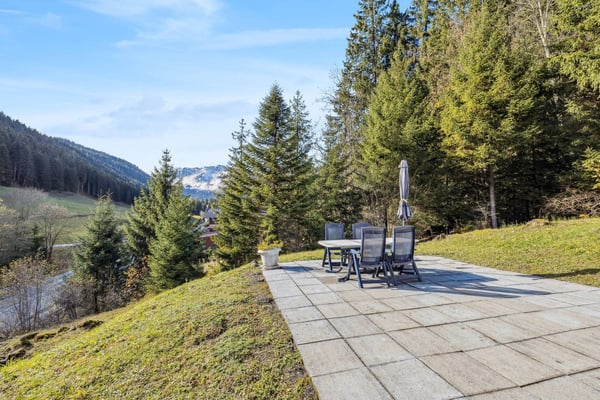 Chalet chaleureux avec sauna, vue et terrasse - Portes du Soleil 3