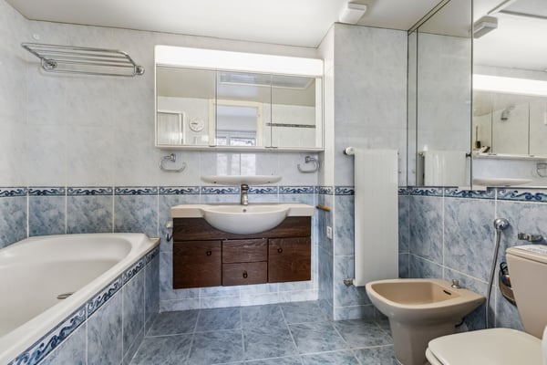 En exclusivité : Appartement à rénover avec vue exceptionnelle 9
