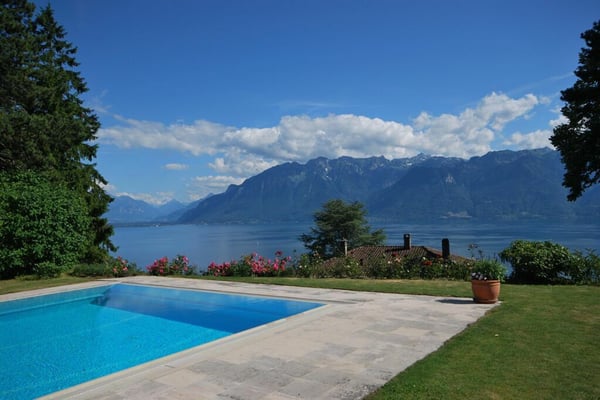 Superbe demeure avec une vue spectaculaire. 3