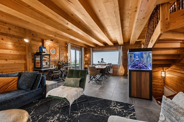 Magnifique chalet rénové avec une vue exceptionnelle 4