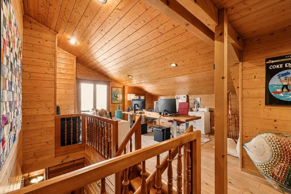 Magnifique chalet rénové avec une vue exceptionnelle 8