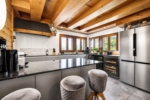 Magnifique chalet rénové avec une vue exceptionnelle 6