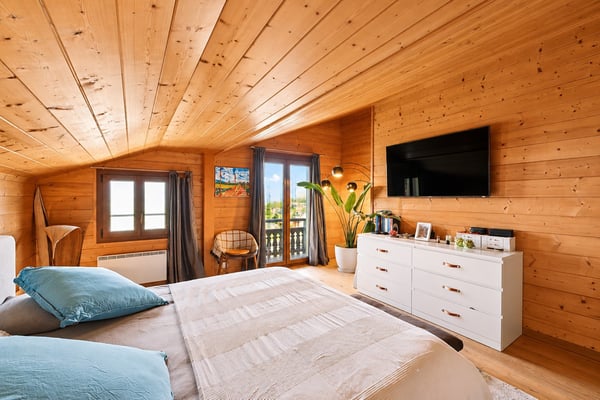 Magnifique chalet rénové avec une vue exceptionnelle 9