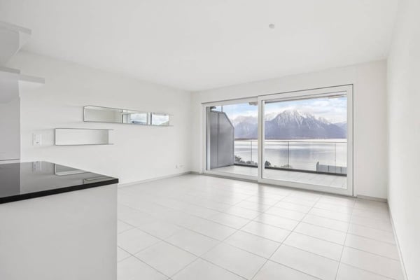 appartement de 2 chambres avec vue sur le lac et excellente position. 8