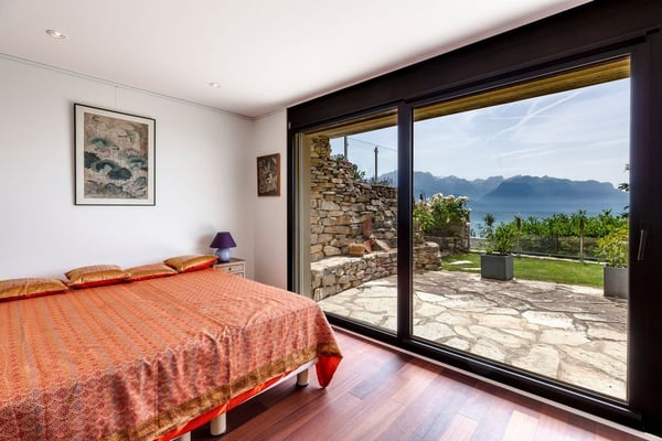 Superbe villa contemporaine avec vue à 180 sur le lac et les Alpes 9