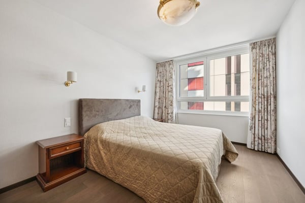 Exclusivité Sotheby's à deux pas du lac ! 12