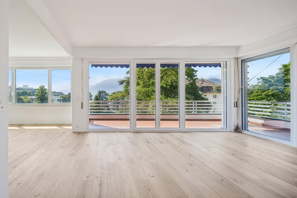 Coup de coeur ! Bien rénové avec deux balcons et un jardin 5