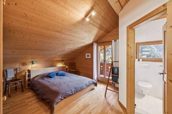 Magnifique chalet avec vue imprenable sur les Dents du Midi 10