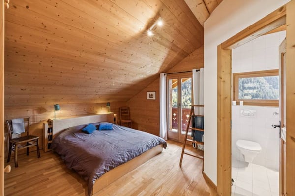 Magnifique chalet avec vue imprenable sur les Dents du Midi 10