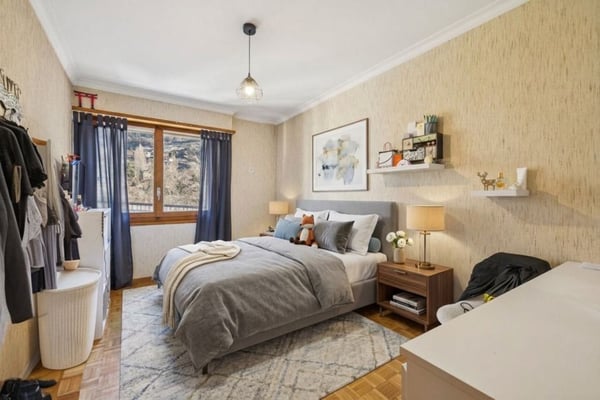 Appartement centre village, très bien entretenu, actuellement loué 9