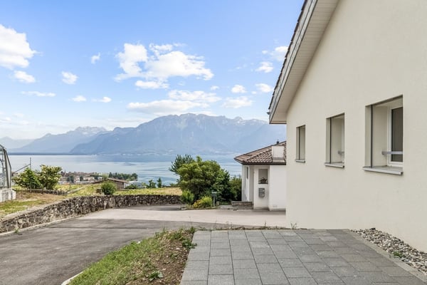 Maison de 2 appartements entièrement rénovés ! 10