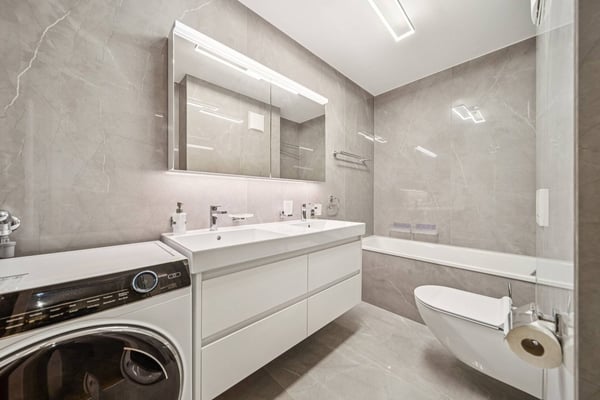 Spacieux rez-de-chaussée meublé de 4.5 pièces, à proximité du centre 10